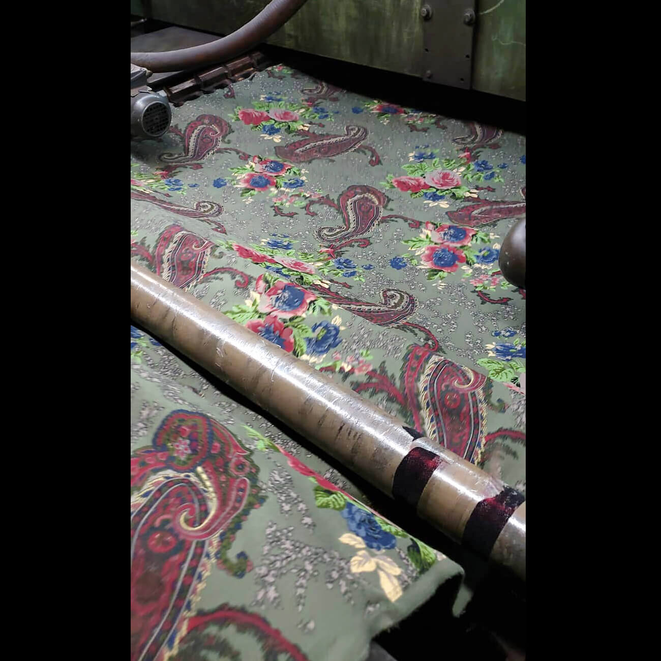  Impression de 10 couleurs sur fleece teint 10-colour fabric print on dyed fleece 