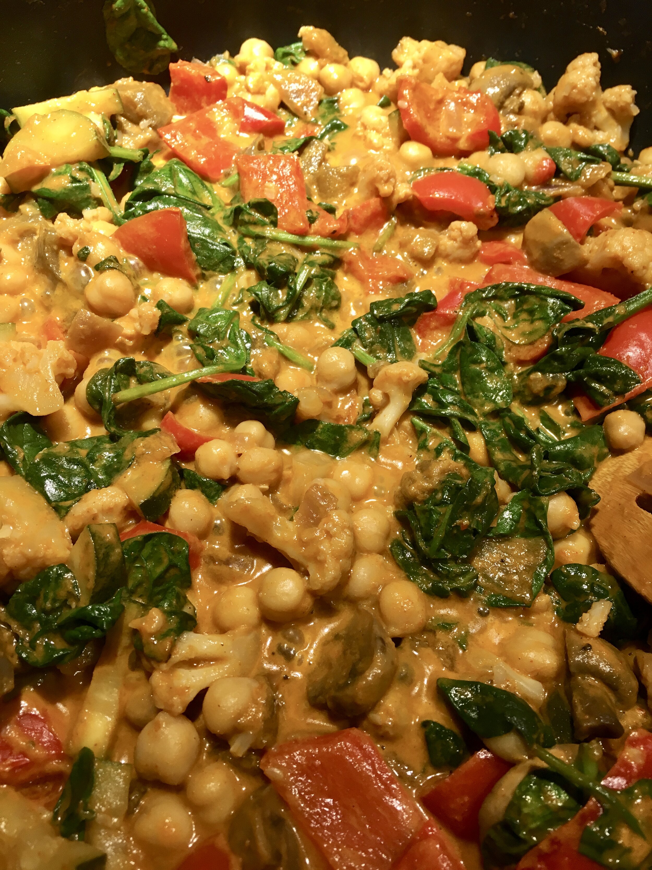 Simple, Flavourful Vegetable Chickpea Curry