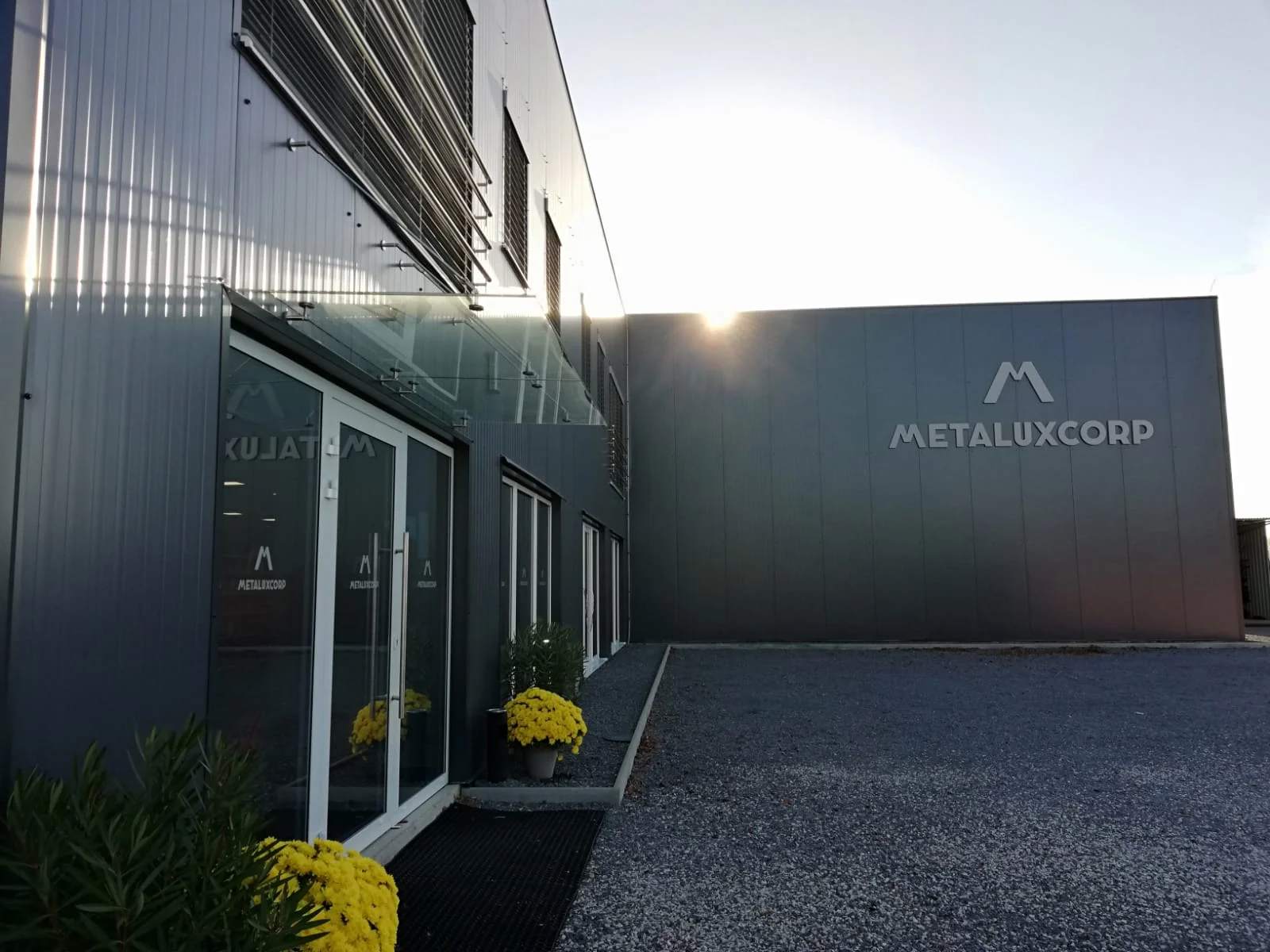 WhatsApp Image 2018-10-31 at 04.12.28.jpeg