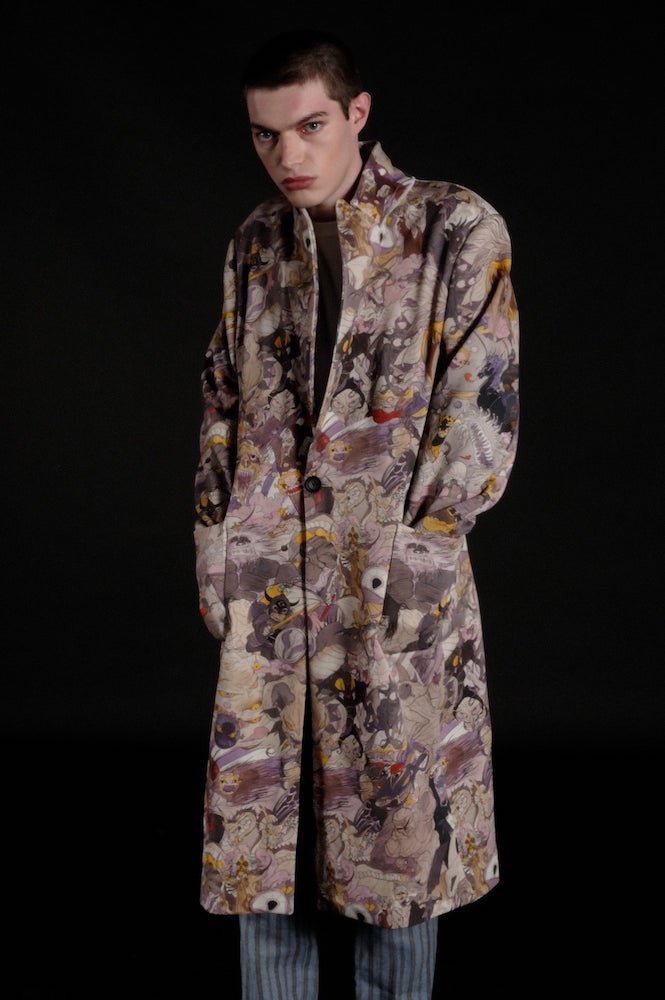 UNIVERSUM COAT