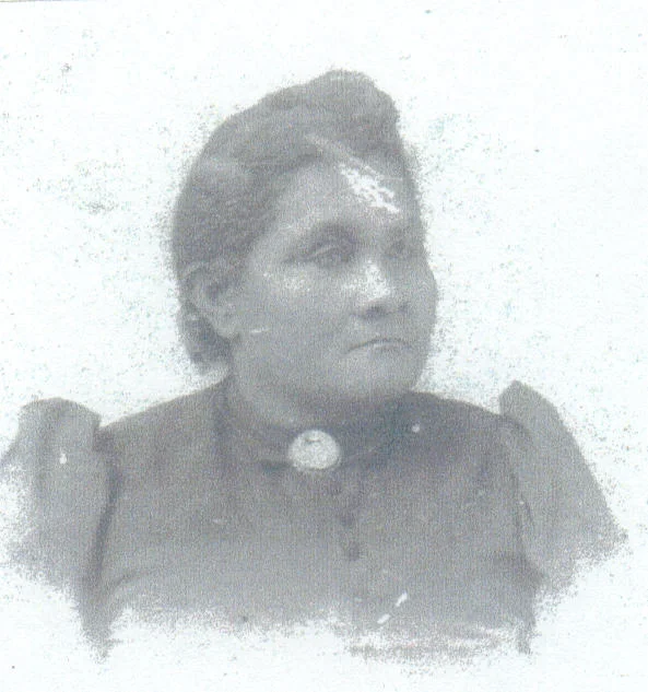 ellen jackson taylor 2000pho0378.jpg