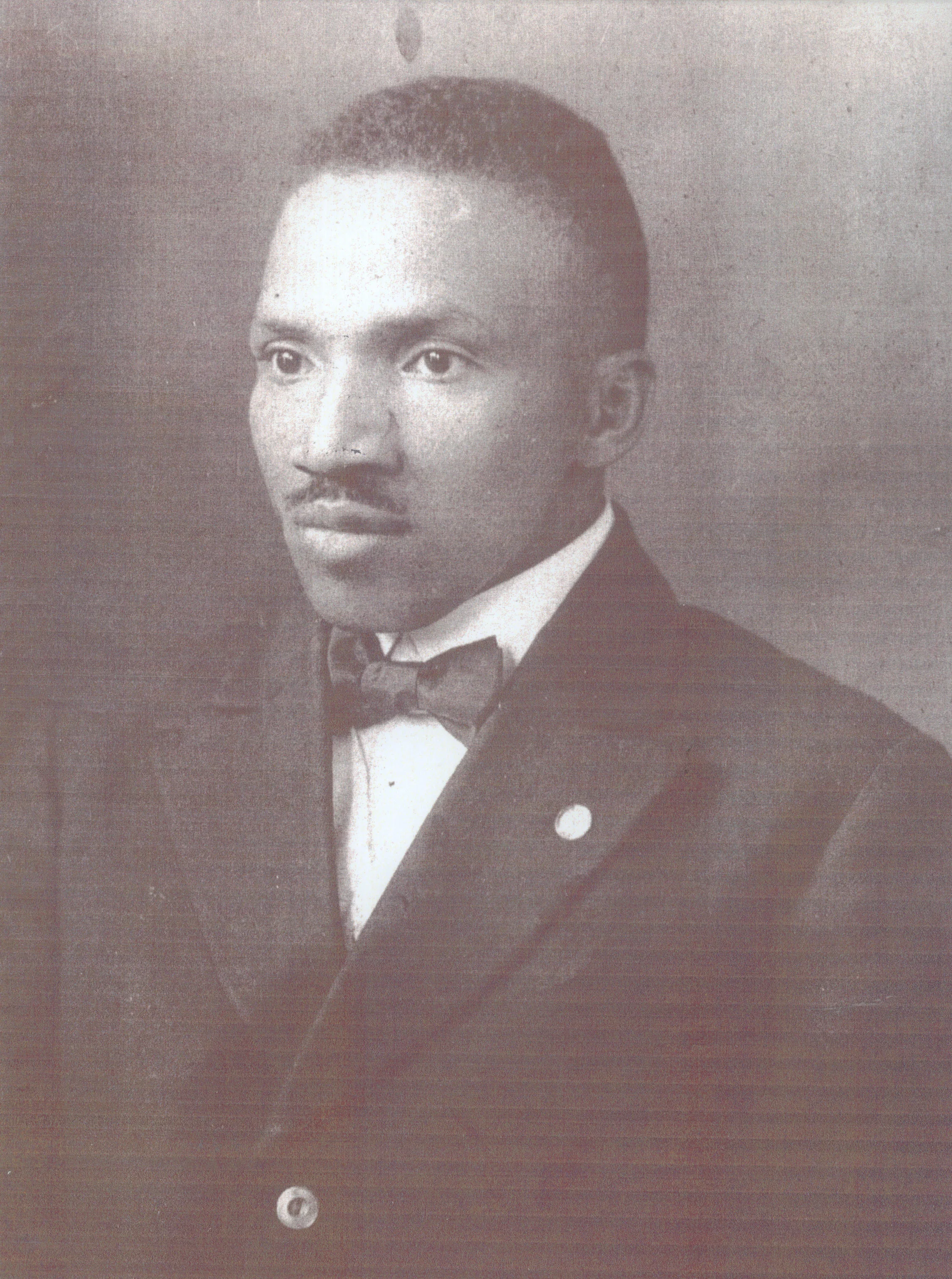 abner walker dangerfield 2000pho0541.jpg
