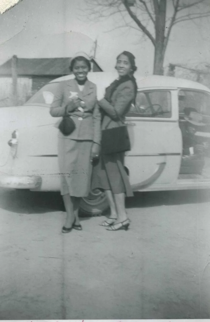 mrs. goode & mattie harmon 2000pho0922.jpg
