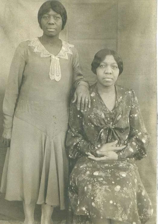eliza belle mcintyre and bertha mcintyre williams pho01456.jpg