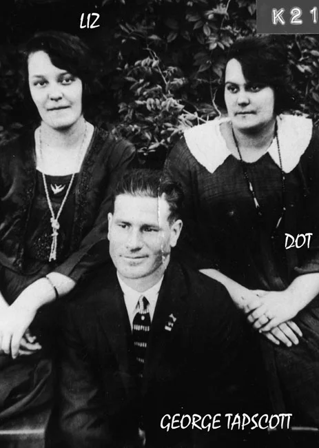 liz, dot and george tapscott pho02191.jpg