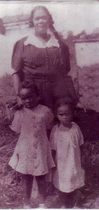 mary virginia lucas penic and children pho02405.jpg