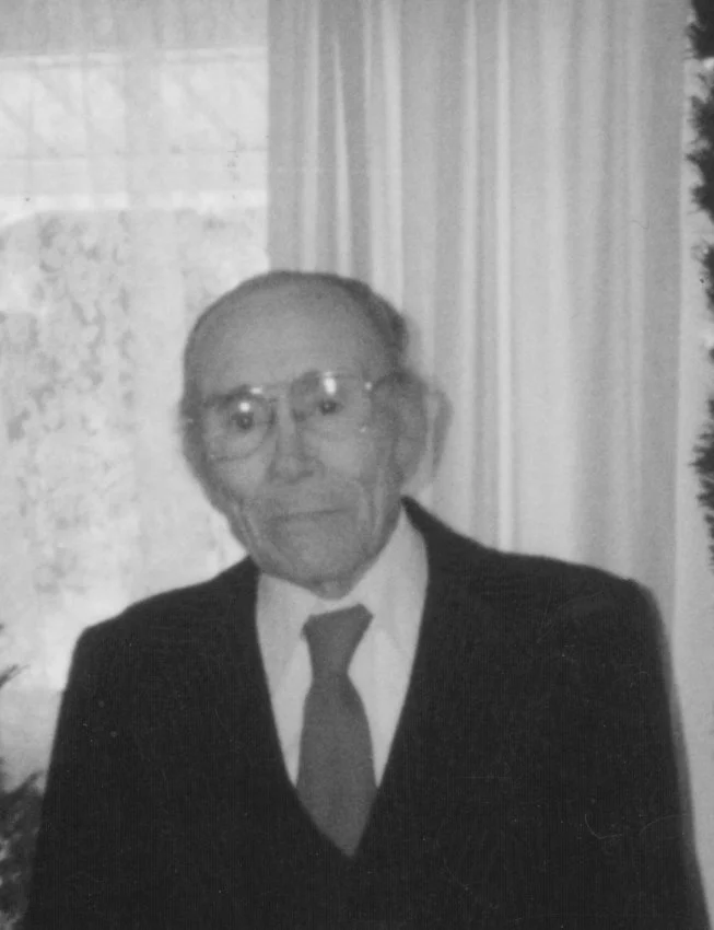 james tapscott pho02644.jpg