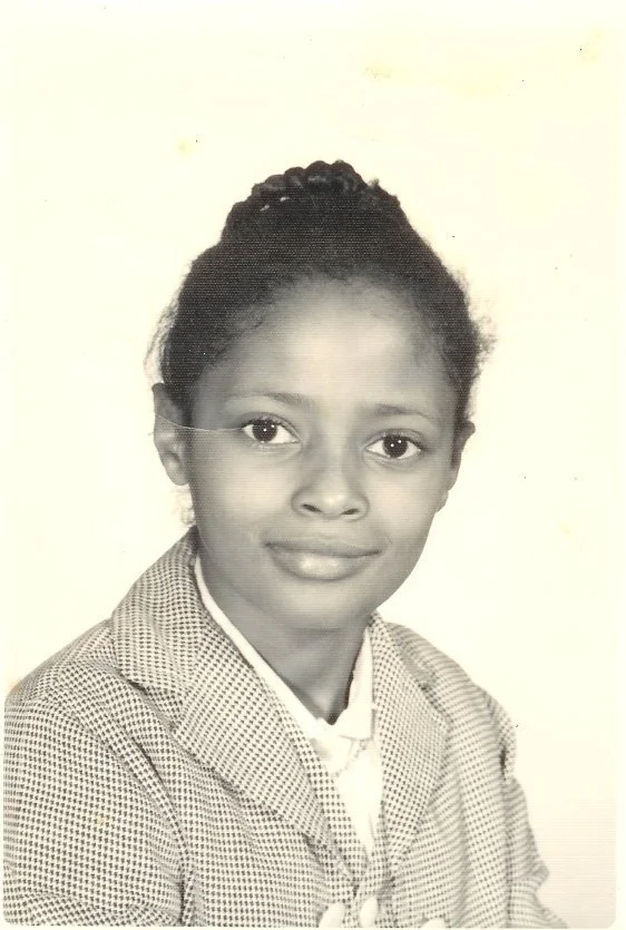johanna paula logan pho03423-3.jpg