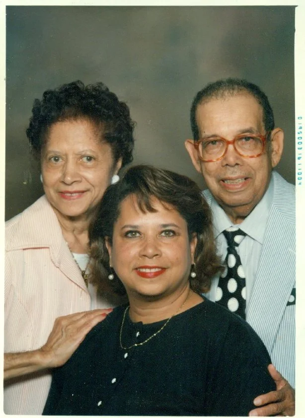 ruth taylor, william taylor and janet taylor pho03613.jpg
