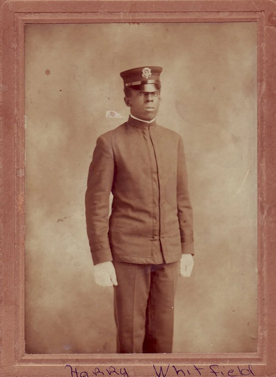 Harry Melford Whitfieldpho01907-2.jpg