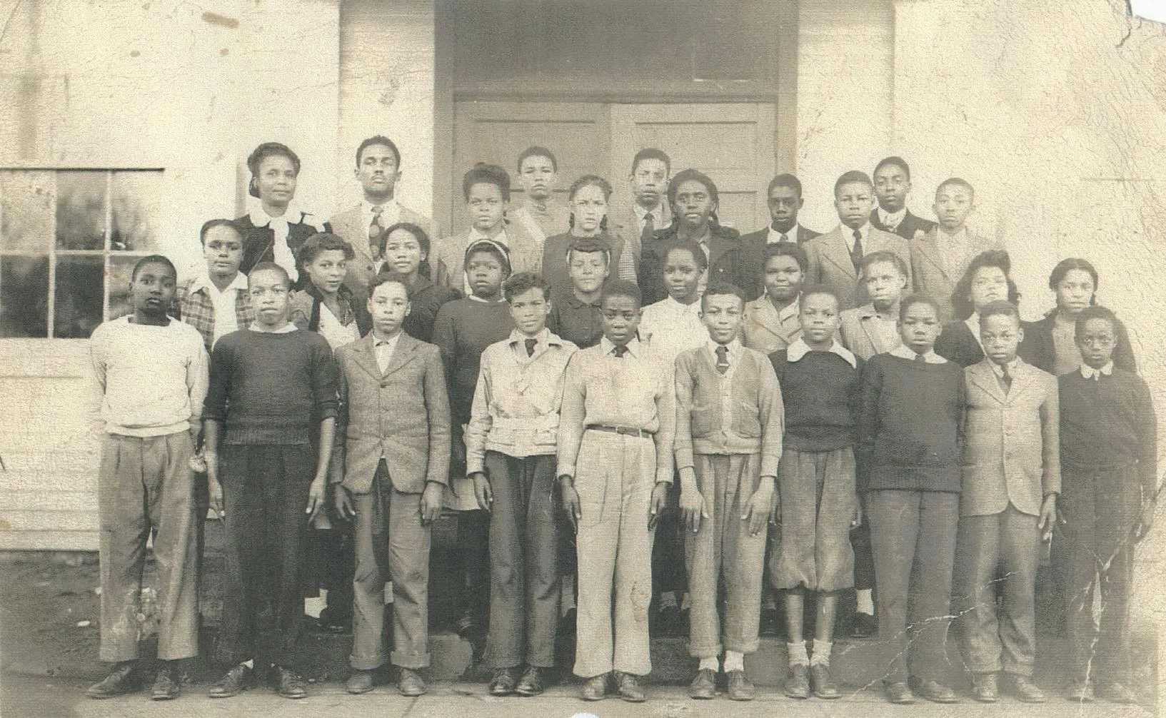 Seventh Grade Class Photo was taken on November 20, 1946.2000pho0476.jpg