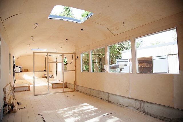 A little update on our most recent project (converting a 40ft American School Bus into our tiny home). On Friday our final ceiling panels went up and it felt SO good to have the foundations of our skoolie altogether, it also gave us some perspective 