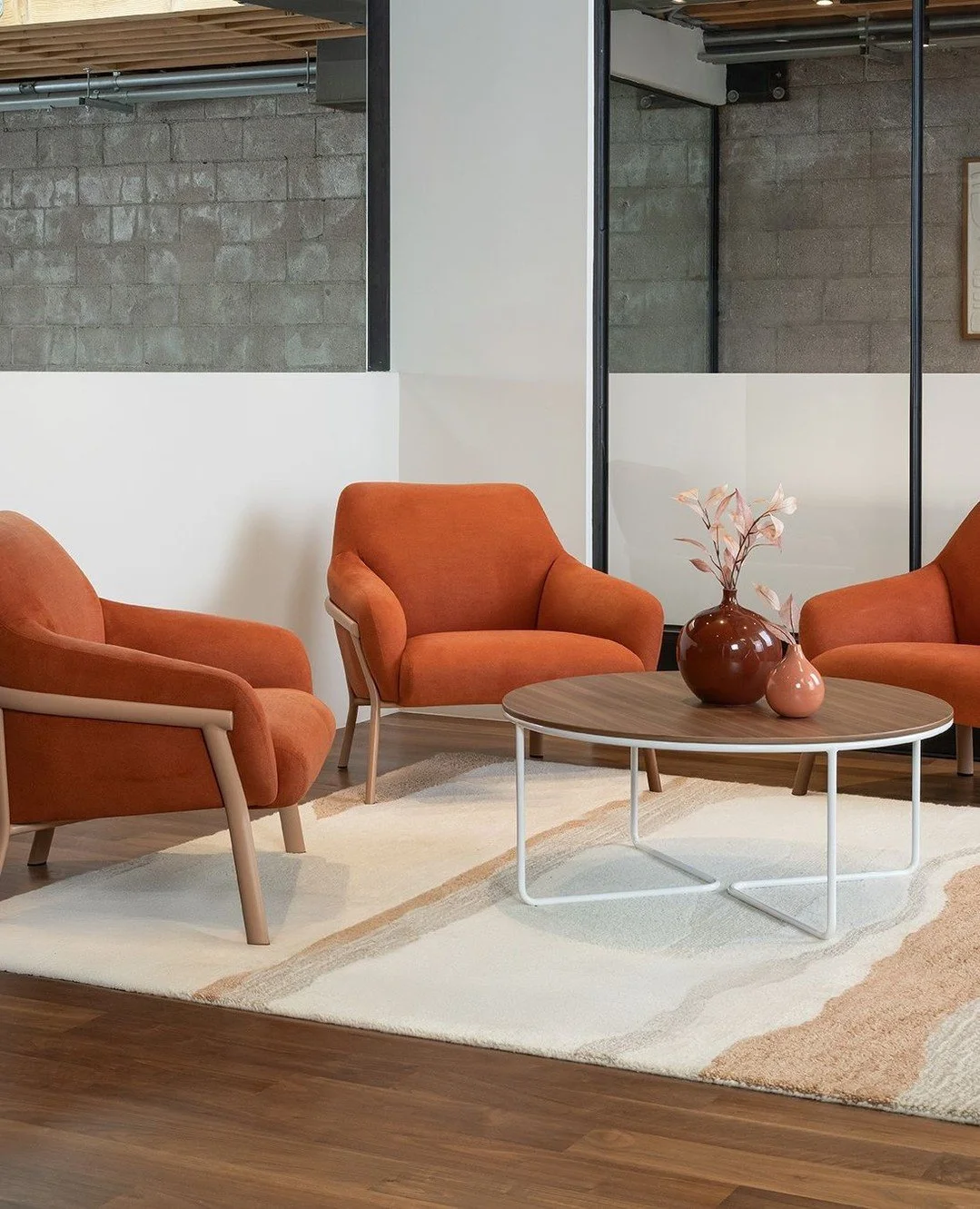 NEW! 💥 Talina Lounge by Arcadia. The perfect balance between structure and softness, Talina pairs a sleek metal frame with pillowy cushions for the ultimate in modernity. 🧡⁠
⁠
Tailored upholstery, and a clean, contemporary silhouette make it a natu
