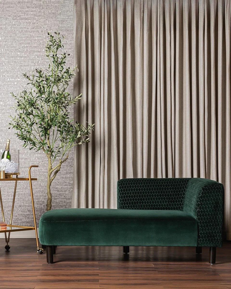 New from Brentano ✨️ Named for the iconic lunar impact crater, Tycho reflects its celestial inspiration through a sculptural waffle weave and canyon-like surface. This double-width FR drapery features dimensional divots formed by boucle yarns that ad