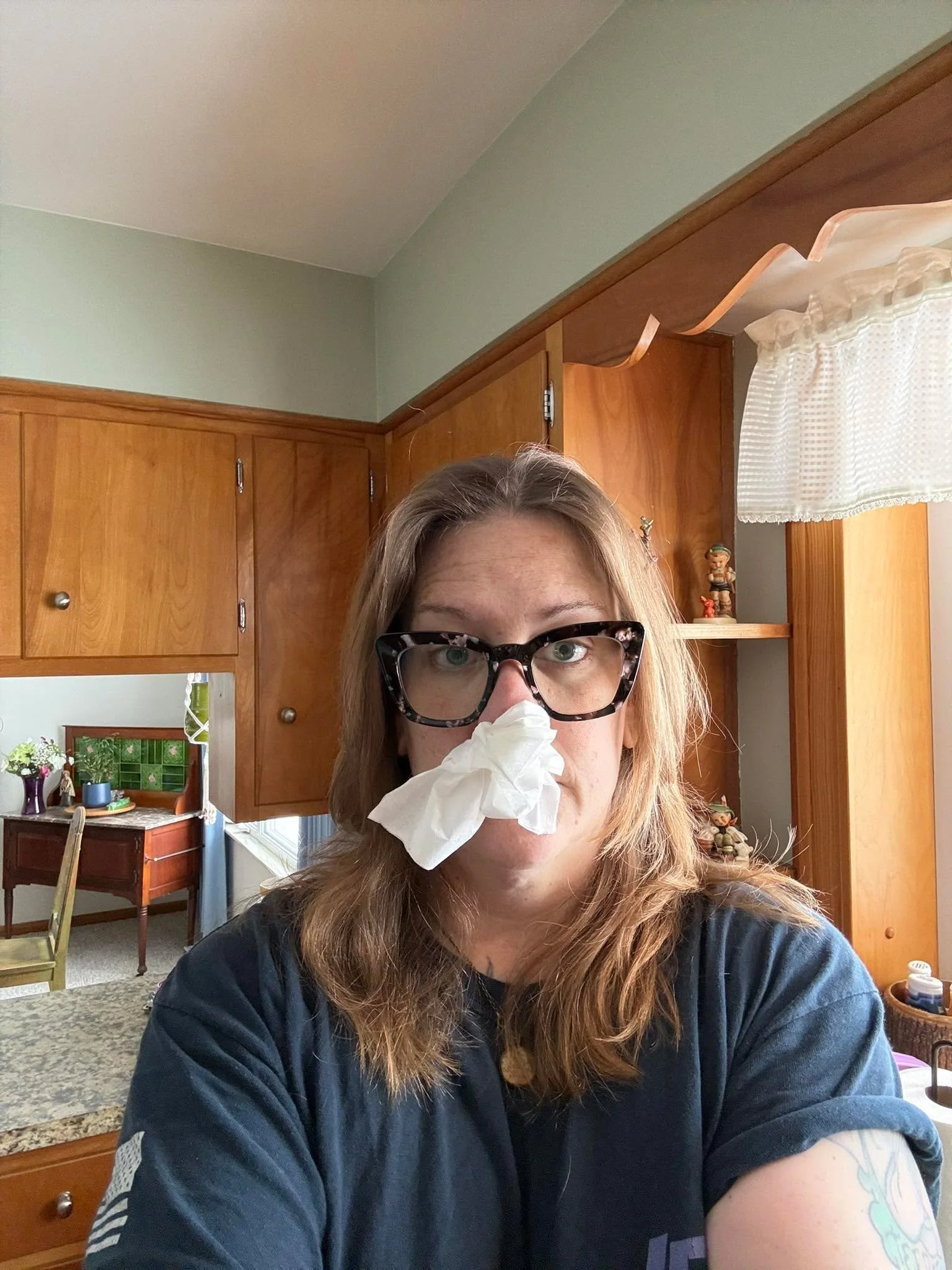 I&rsquo;m at the point of sick where I decide wiping and blowing is too painful and I&rsquo;m just gonna walk around plugging myself up all day 😂🤣🥄🥄