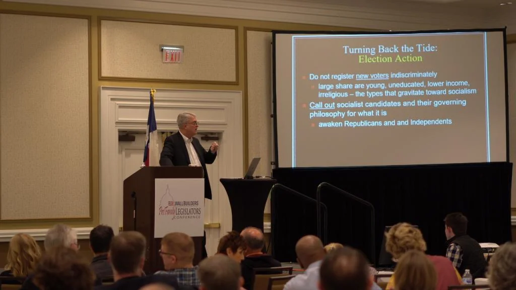 Christian Nationalists Are Apparently Trying to Avoid Registering Young Voters