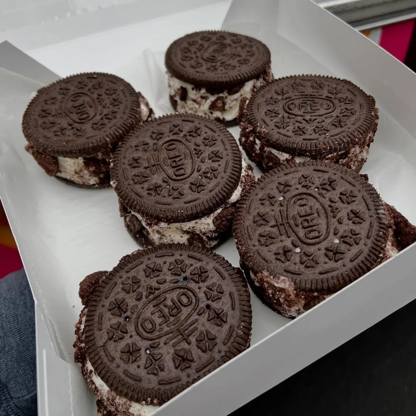 Have you ordered your Thanksgiving dessert yet? Don&rsquo;t settle for basic apple pie! Try one of our ice cream cakes or pies instead! We have tons of things that will be fun for the whole family to try 👀

📍 We offer easy pick up in Abington or de