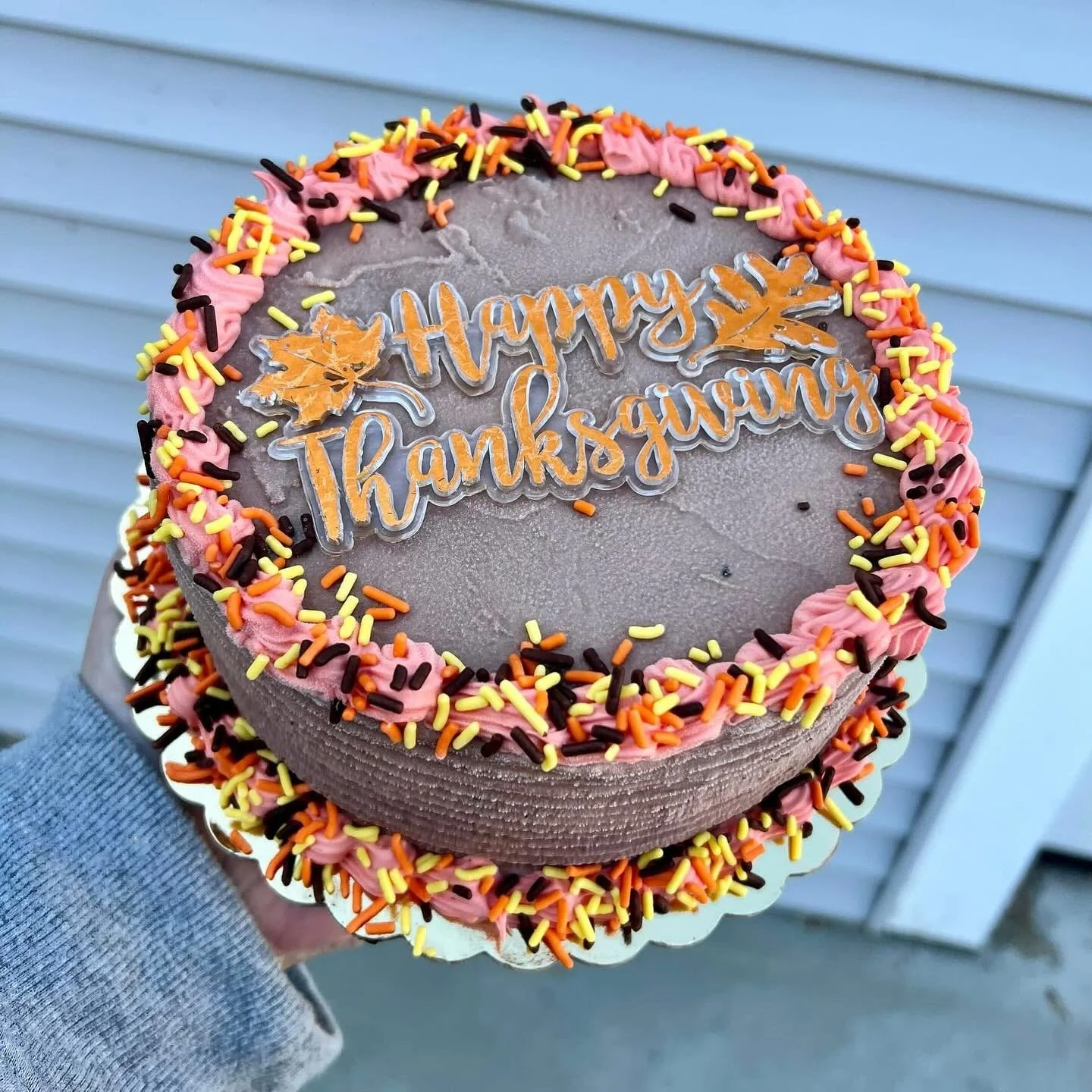 Hi friends! We&rsquo;re just getting around to realize that we officially have over 10,000 followers on Facebook. This is incredible. Thank you all for being here. 😭

We just uploaded our Thanksgiving items back to our ordering site! Delivery and pi