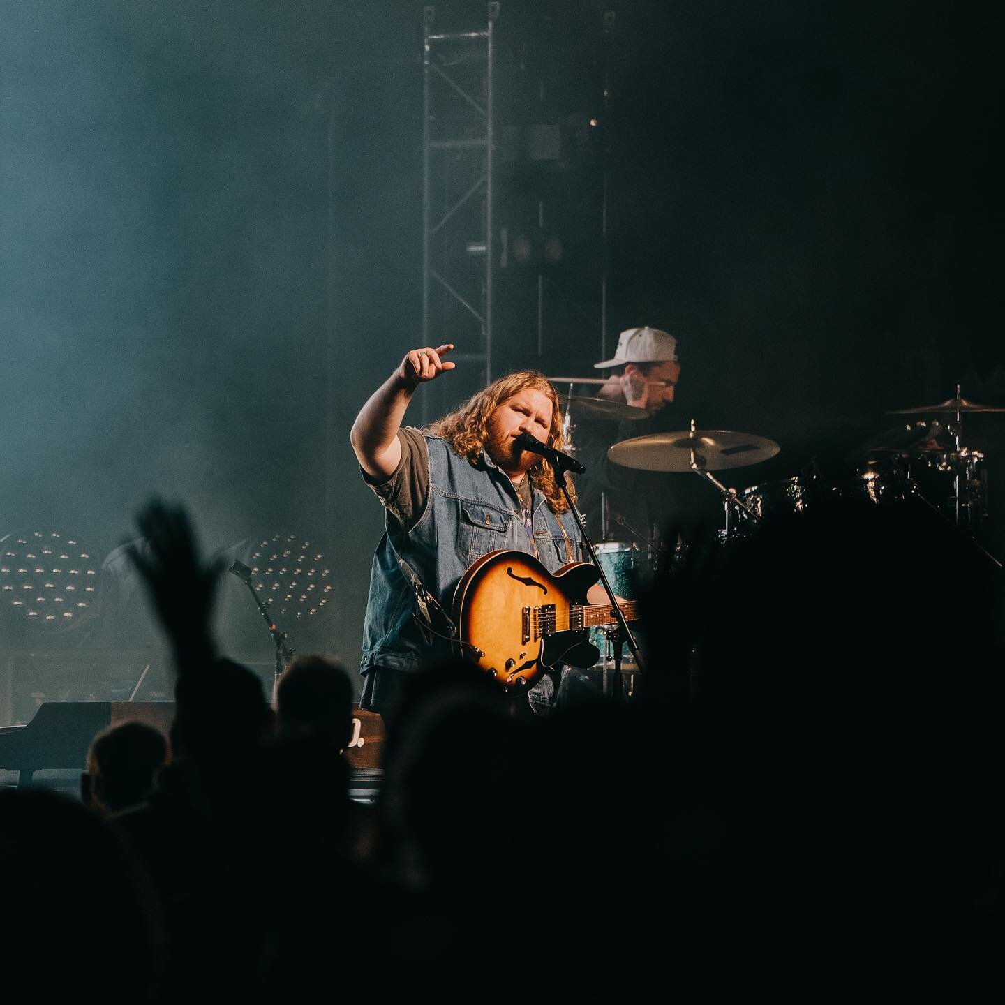 Pre-buy your tickets NOW for the Together Again&hellip;Again Tour with MercyMe and Crowder!  Use code: RUNNING HOME at mercyme.org to grab yours while it lasts. Presale ends Thursday, March 28 at 11:59p local time.

⭐ Presale code: RUNNING HOME⭐

Swi