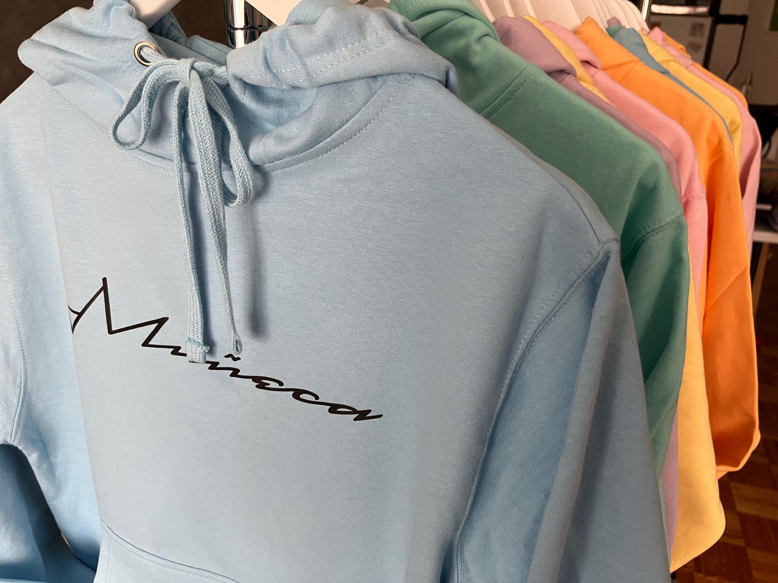 942BFE17-6F15-42EE-AC36-6D1DEE4B18DC