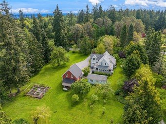 13045 N Madison Ave NE, Bainbridge Island | $1,950,000