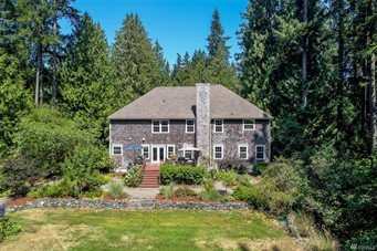 9291 Battle Point Dr NE, Bainbridge Island | $1,105,000