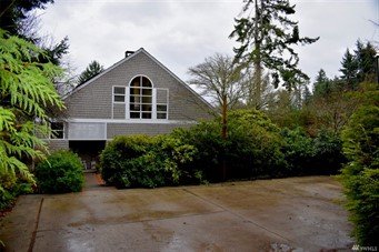 10084 NE Knight Rd, Bainbridge Island | $848,000