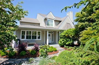 2025 Belfair Ave NE, Bainbridge Island | $595,000