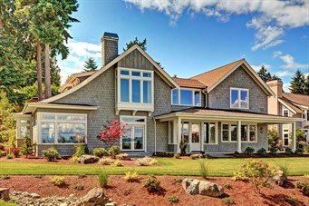 9825 NE Murden Cove Dr, Bainbridge Island | $1,285,000