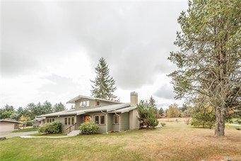 7851 NE Koura Farm Dr, Bainbridge Island | $700,000