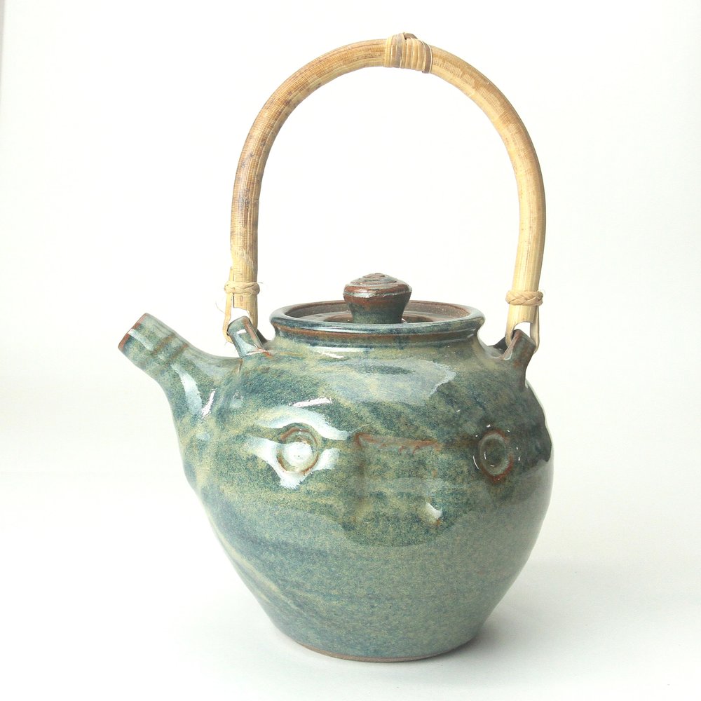 Teapot — Hinckley Pottery