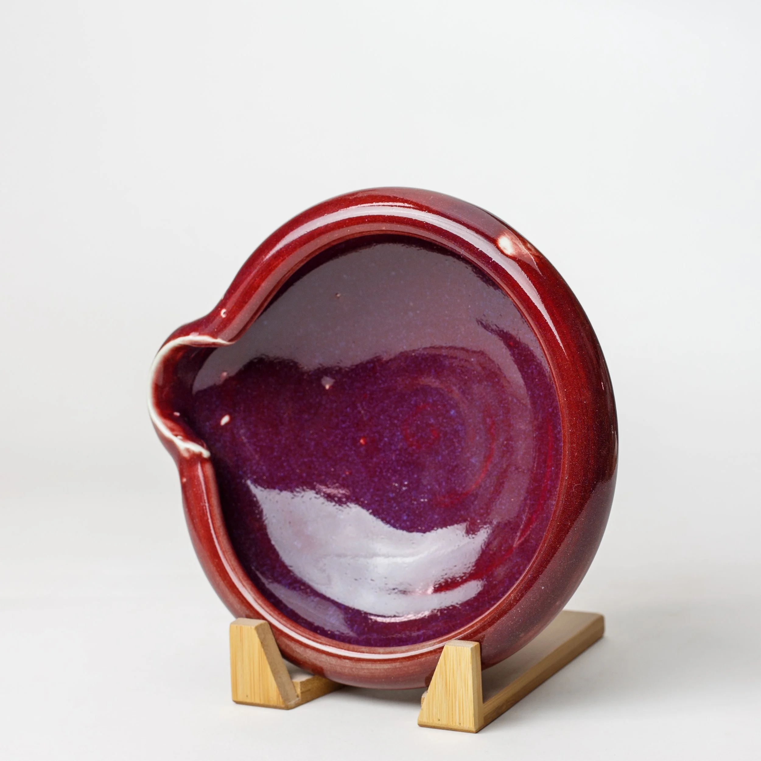 Pour bowl — Hinckley Pottery