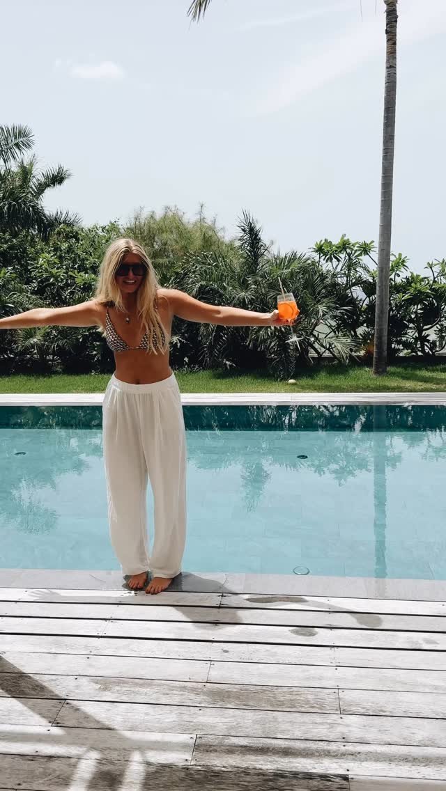 Check in to Tropical St Barth with Me