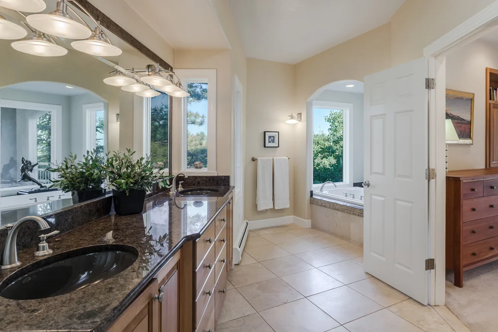 483-North-Cedar-Brook-10.jpg