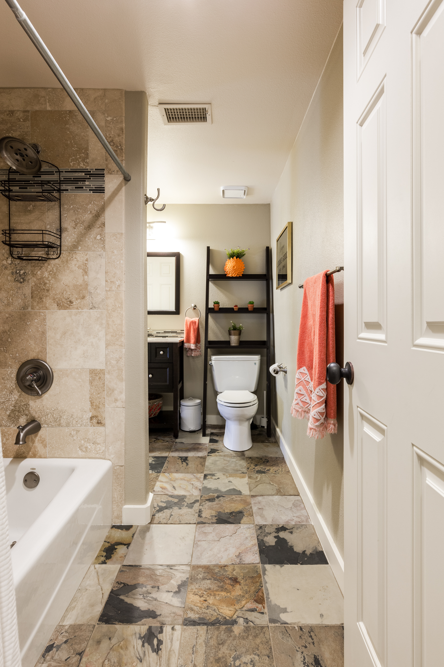 4866-4th-Interior-31.jpg