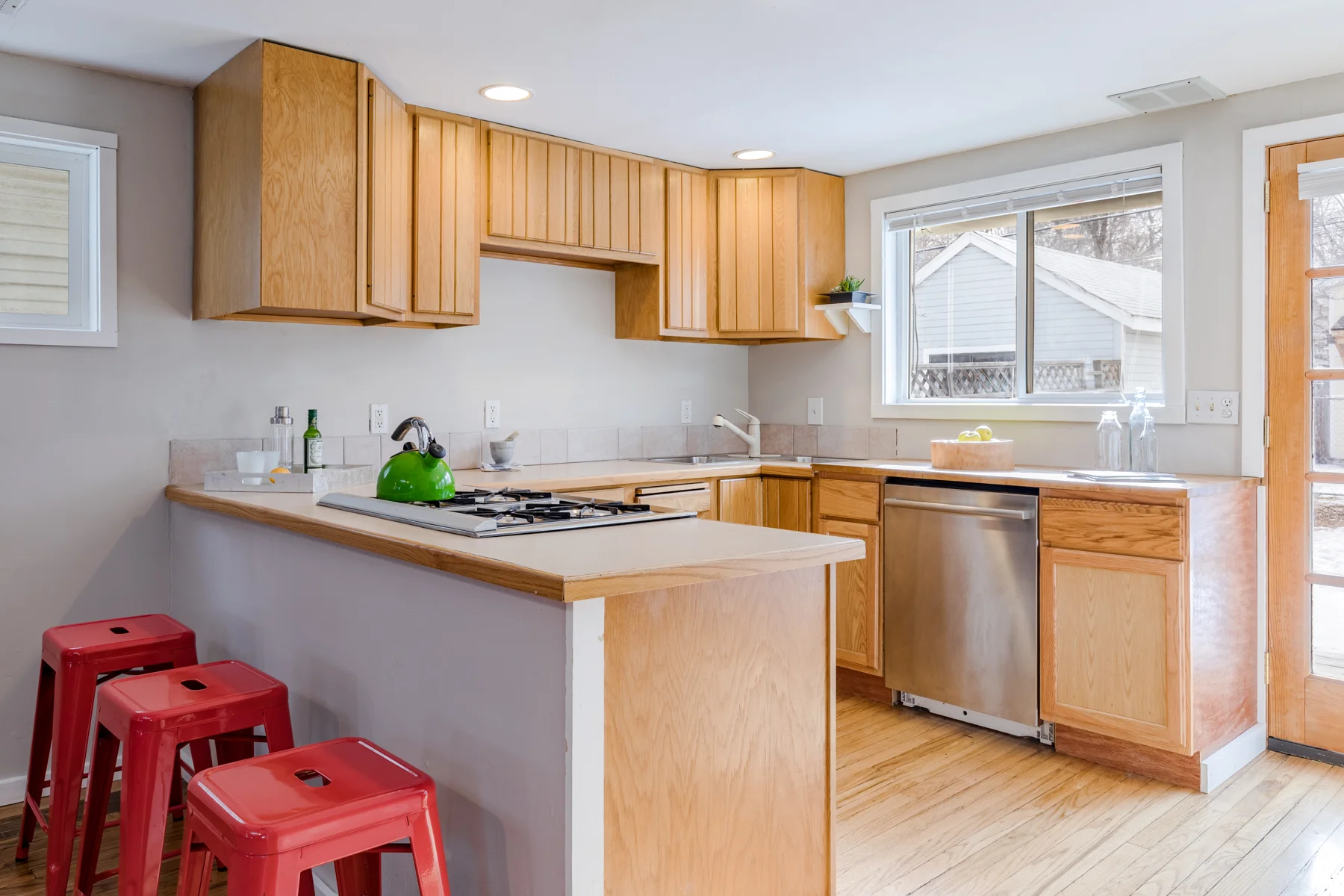 834-Dewey-7.jpg