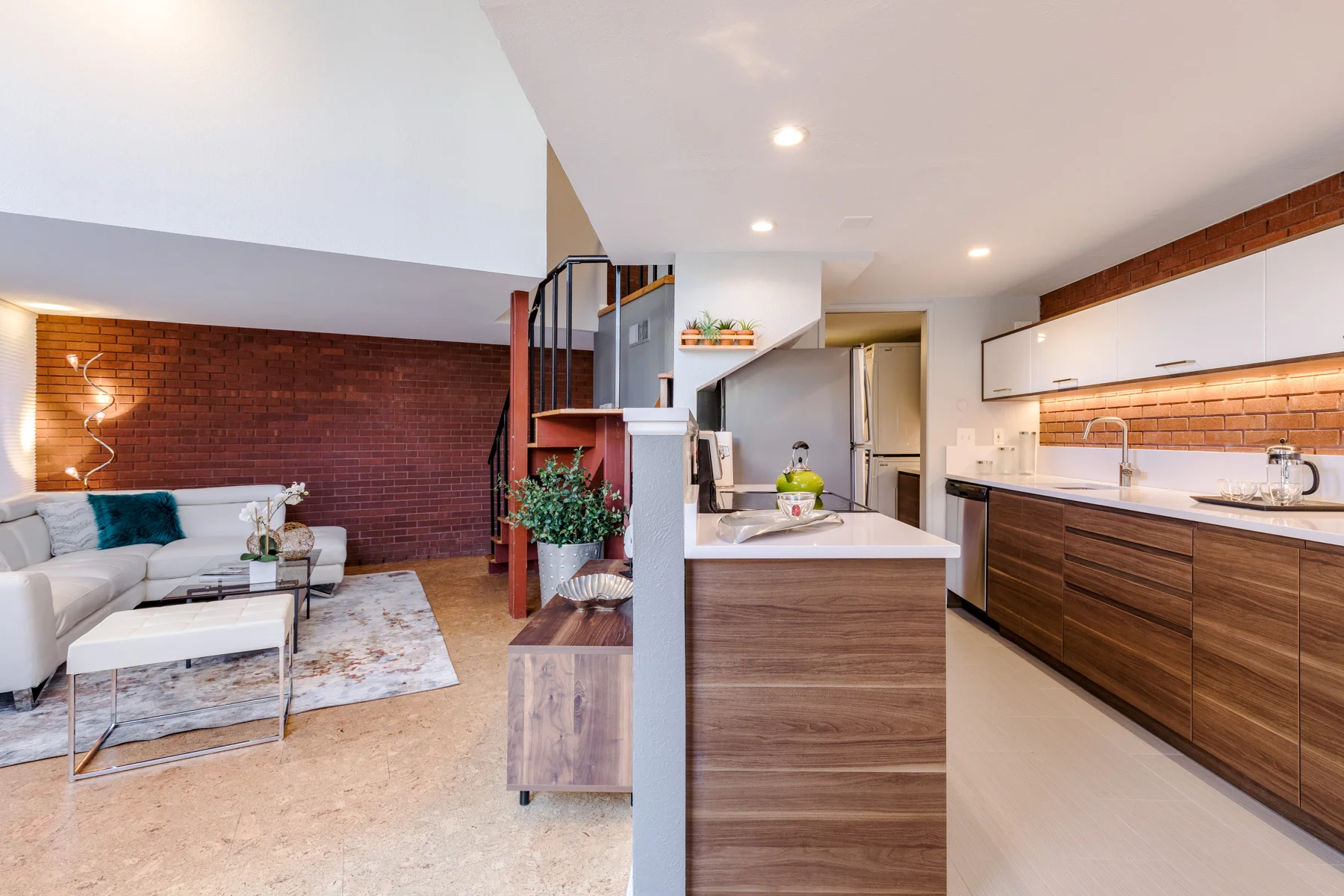 2950-Broadway-Unit1-5.jpg