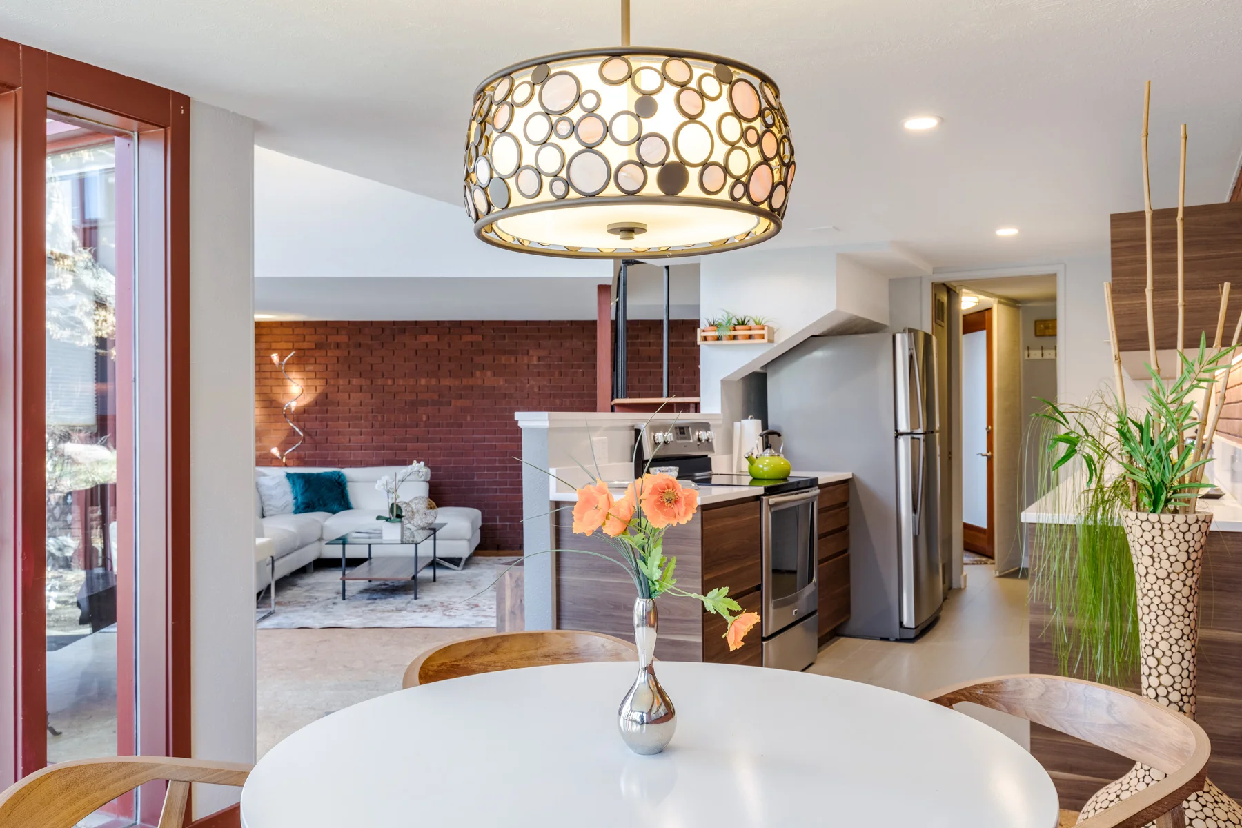 2950-Broadway-Unit1-8.jpg