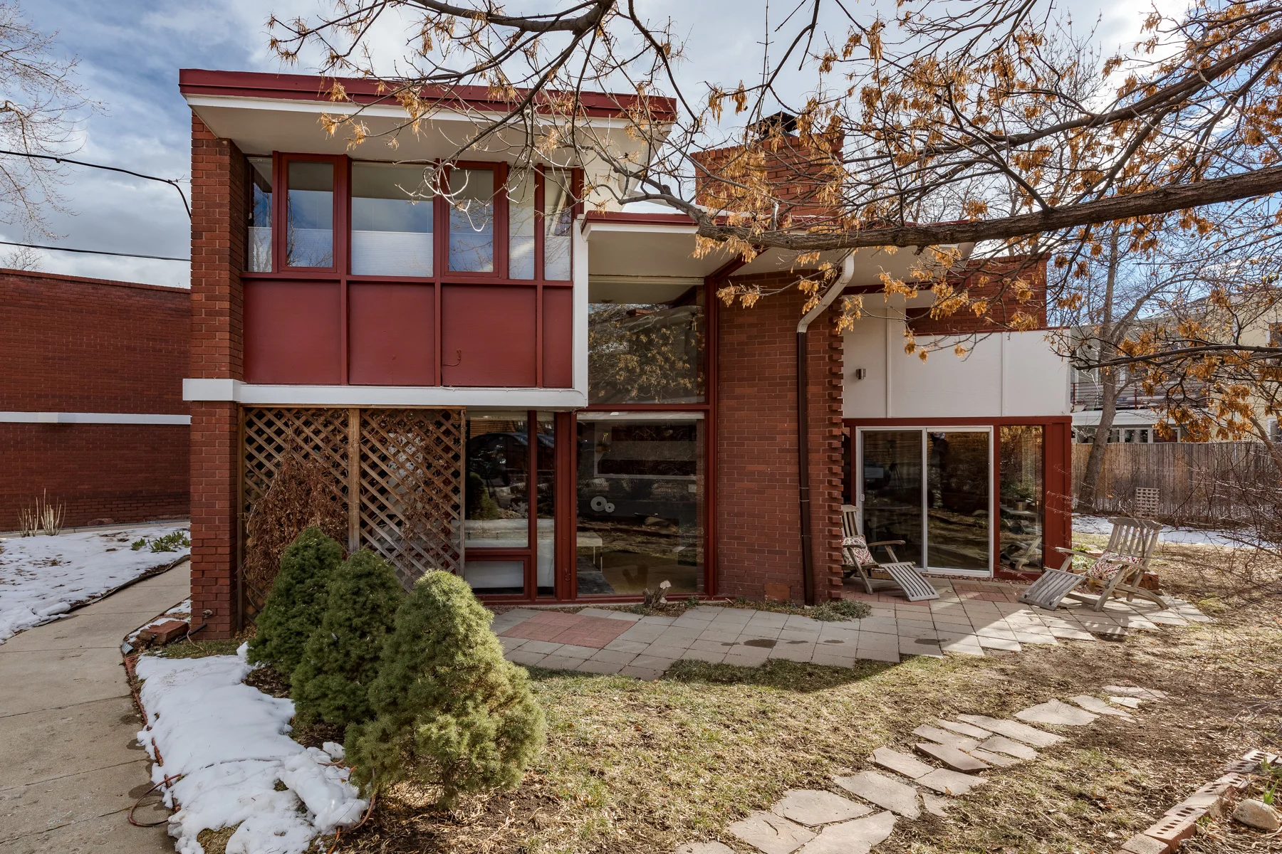 2950-Broadway-Unit1-Exterior-1.jpg