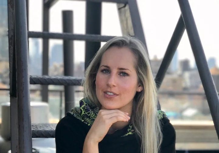 I’m A Therapist, And Sometimes I Get Deeply Lonely – Here’s How I Deal | HuffPost