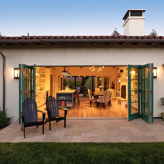 we are definitely looking forward to warmer and less windy days so we can enjoy more outdoor time! 
#outdoorliving #indooroutdoorliving #indooroutdoorspaces #carpinteria #summerland #montecito #santabarbara #hoperanch #powellelectricinc 
Photographer