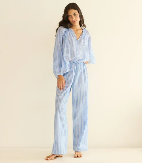 JONIE-TOP_SALERNO-STRIPE_11_8f60582e-c01d-4003-ace8-aa205ee37a86.webp (Copy)