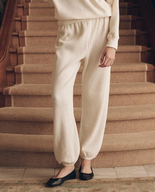 THE-GREAT-LOOK-44-THE-WAFFLE-MOCK-NECK-SWEATSHIRT-WASHED-WHITE-THE-WAFFLE-DANCE-PANT-WASHED-WHITE-40901_540x.webp (Copy)