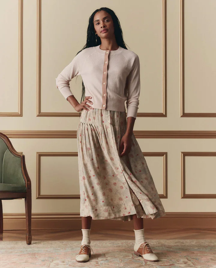 THE-GREAT-LOOK-27-THE-DAINTY-CARDIGAN-SOFT-PETAL-THE-HIGHLAND-SKIRT-CHAMPAGNE-SCATTERED-BLOOM-0806_720x.webp (Copy)