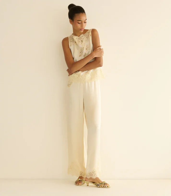 VIVIANE-TOP_SEA-SALT_05.webp (Copy)