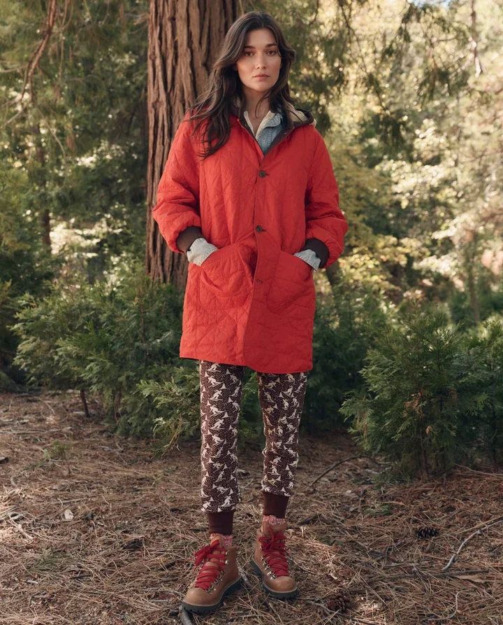 THE-GREAT-LOOK-20-THE-REVERSIBLE-SAWYER-PUFFER-BROWN-POPPY-REVERSED-THE-UNION-LONG-JOHN-UMBER-2127_720x.webp
