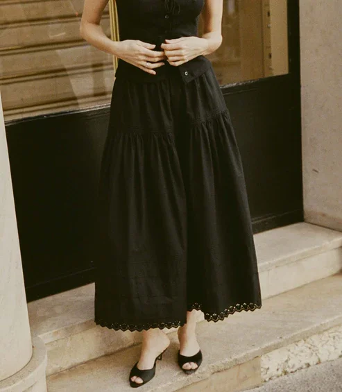 seb skirt 1.webp (Copy)