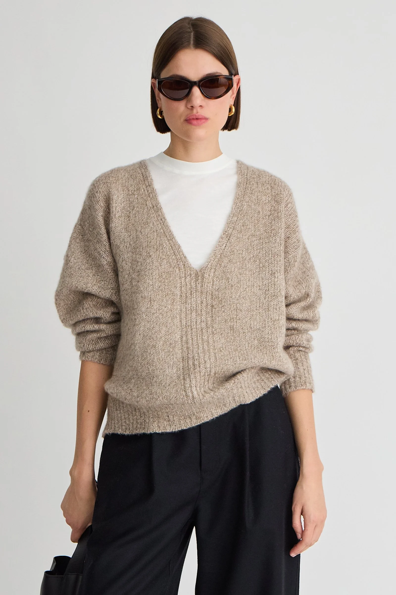 SOFTEST SILK CASHMERE V-NECK