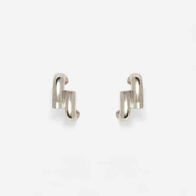 lady-grey-shift-earrings-silver-new2.webp (Copy)