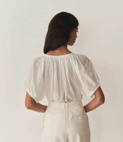 20250117_JUNE-TOP_SALT_1974_76b937ee-867b-4bd0-80b2-74adb475839d.webp (Copy)